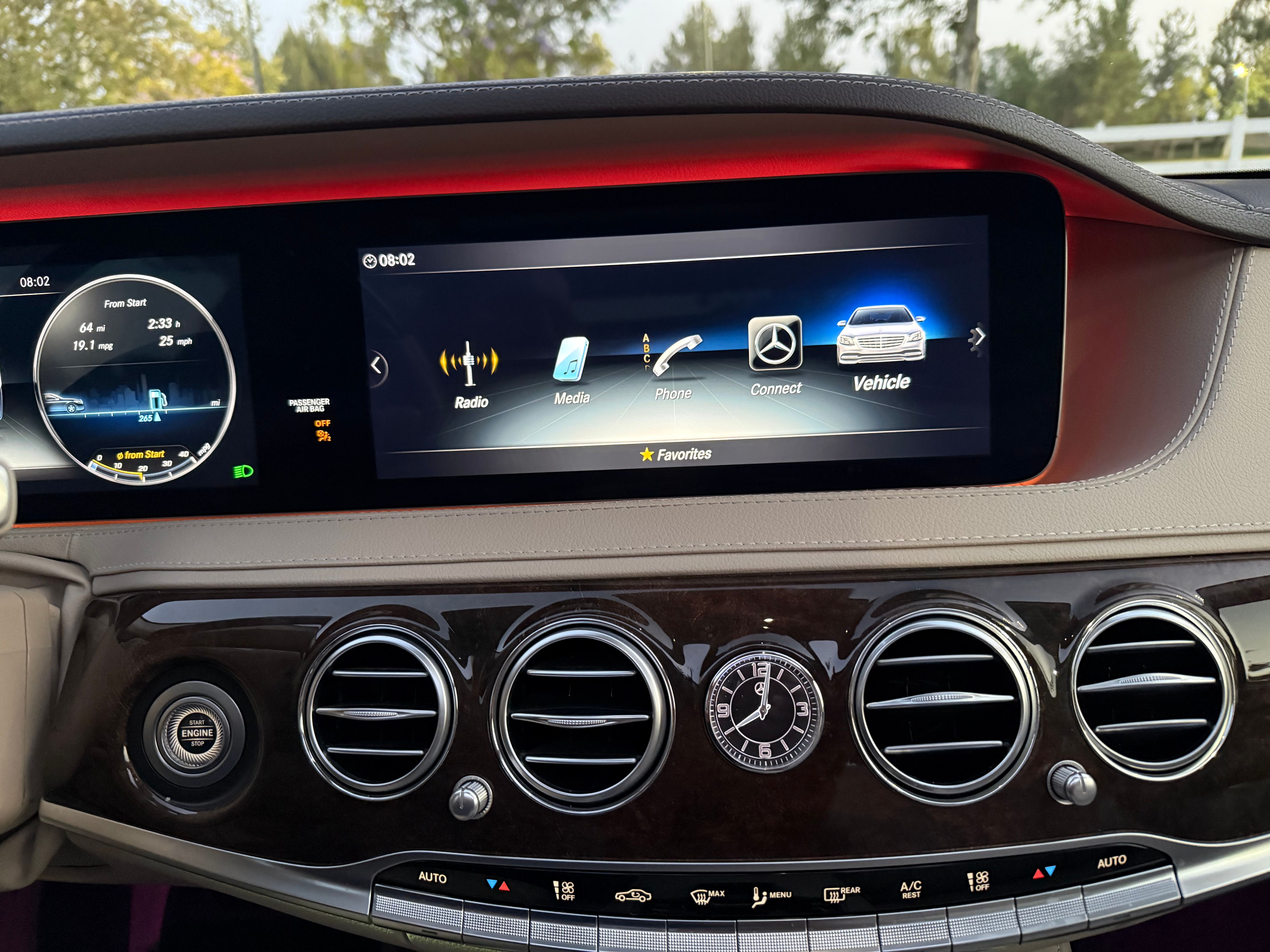 Used 2019 Mercedes-Benz S 560 Sedan image 14