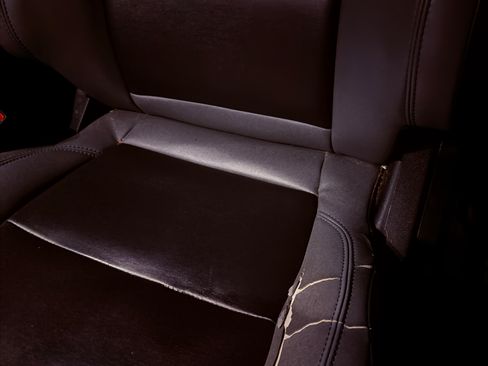 Used 2023 Ford Bronco Black Diamond AWD/4WD image 9