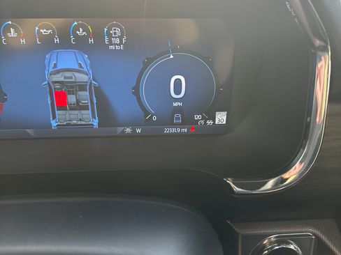 Used 2024 Ford F150 Lariat w/ FX4 Off-Road Package image 18