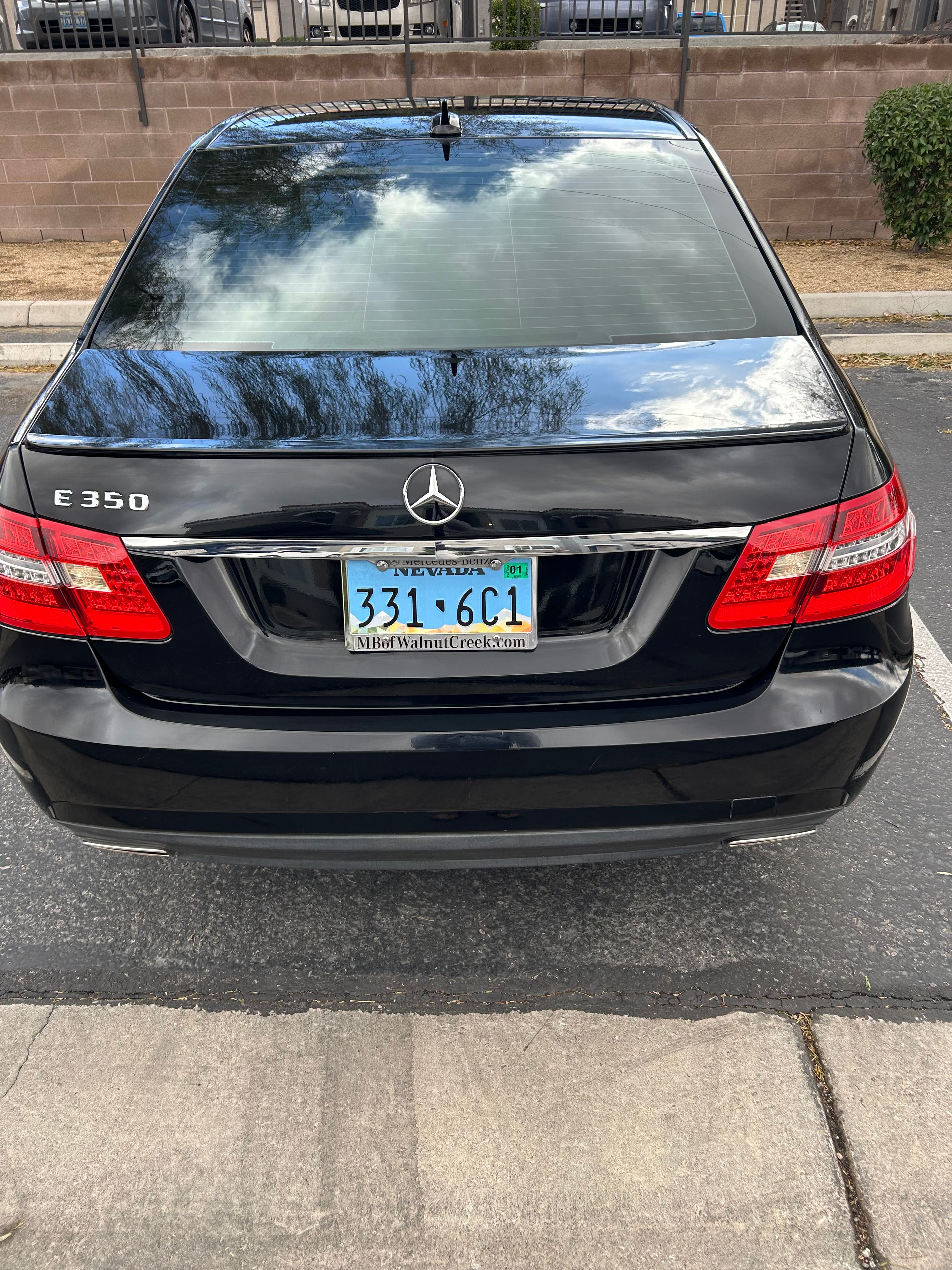 Used 2012 Mercedes-Benz E 350 Sedan image 9