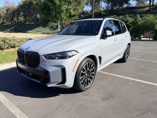 Used 2025 BMW X5 xDrive50e w/ M Sport Package AWD/4WD image 1