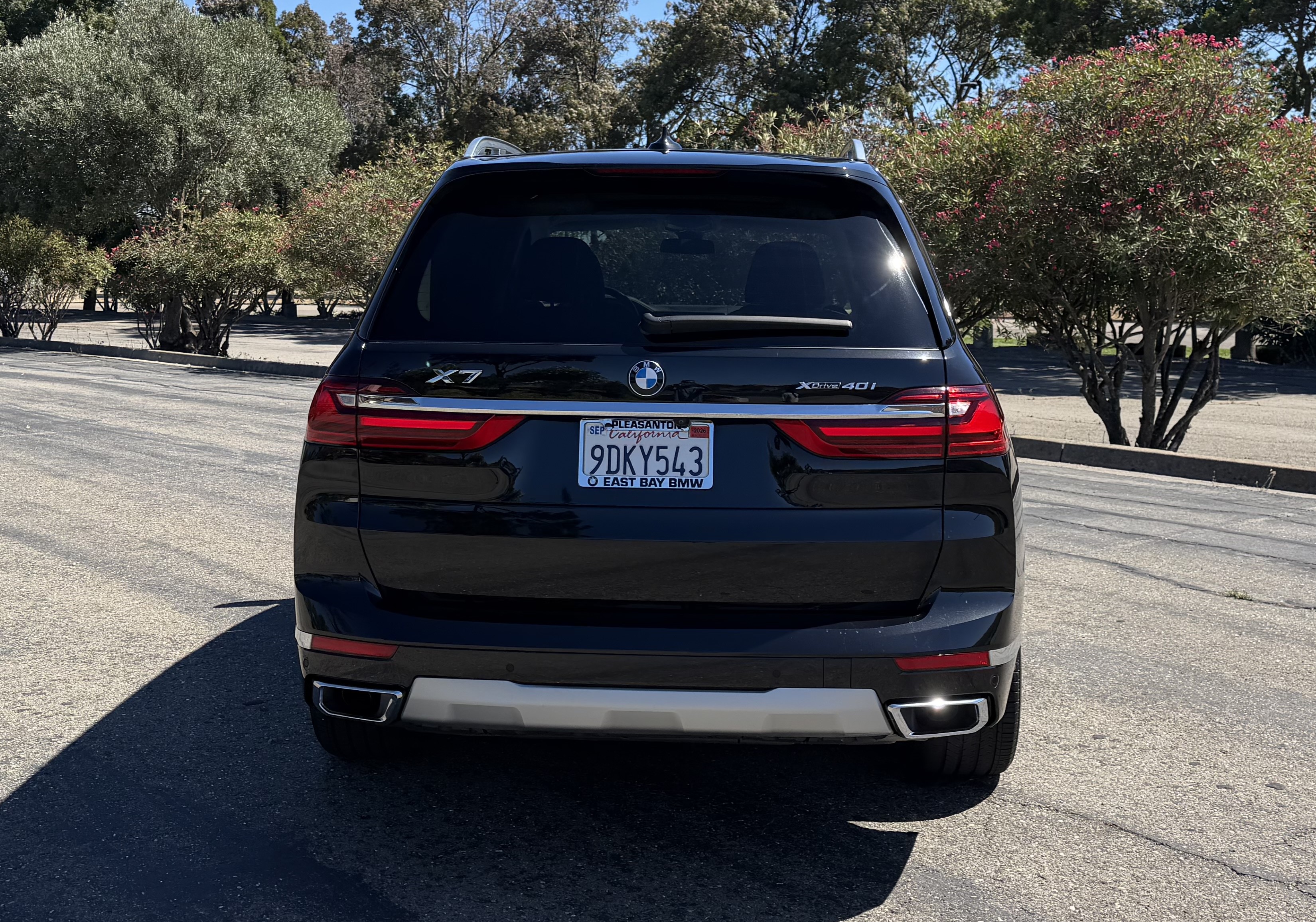 Used 2022 BMW X7 xDrive40i w/ Premium Package AWD/4WD image 6