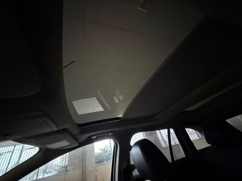 Used 2014 Ford Edge SEL w/ Equipment Group 205A image 4