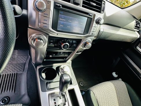 Used 2019 Toyota 4Runner SR5 image 13