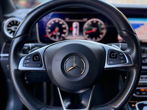 Used 2018 Mercedes-Benz E 400 Coupe image 17