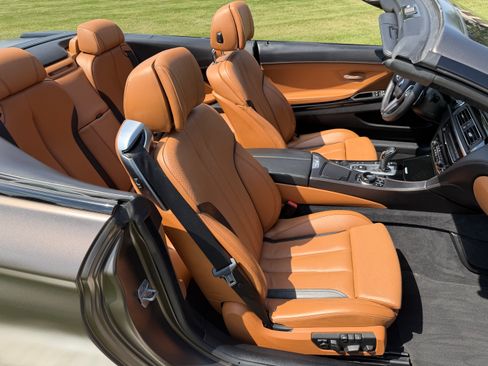 Used 2018 BMW 640i Convertible RWD image 22