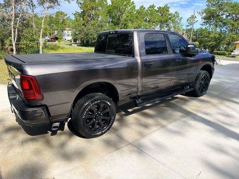 Used 2025 RAM 2500 Big Horn AWD/4WD image 4