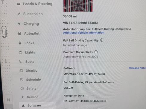 Used 2024 Tesla Model S Plaid image 17