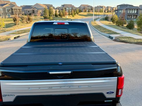 Used 2019 Ford F150 Limited w/ Trailer Tow Package image 10