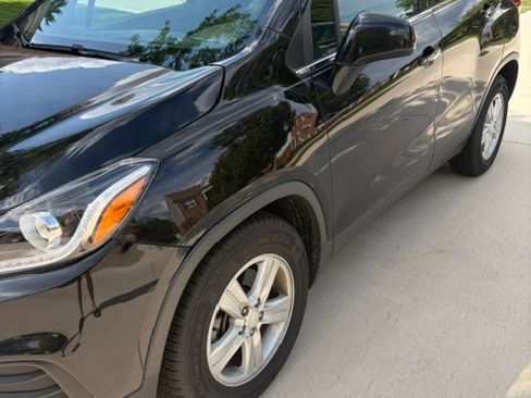 Used 2020 Chevrolet Trax LT w/ Driver Confidence Package FWD image 15
