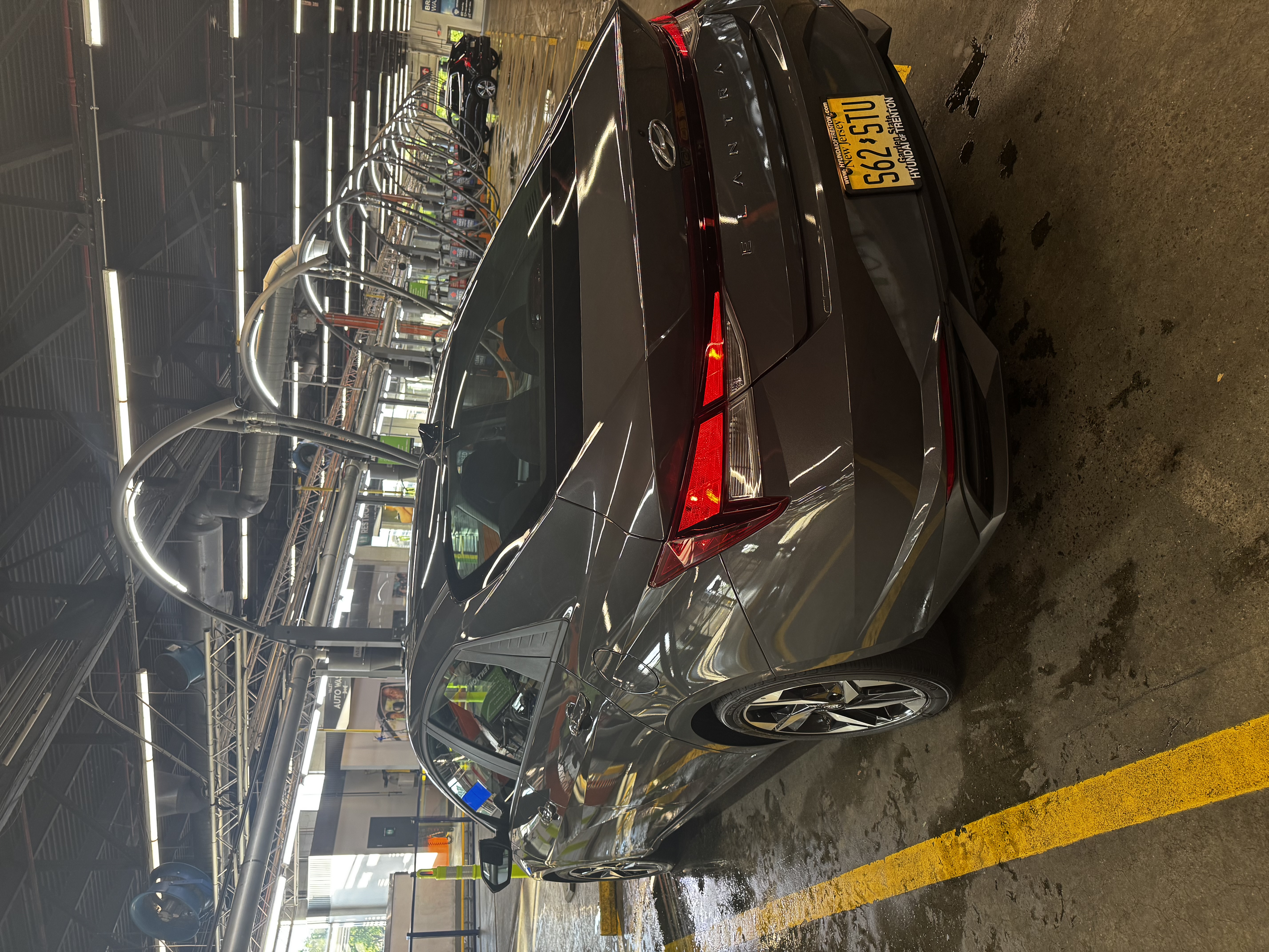Used 2023 Hyundai Elantra SEL w/ Convenience Package FWD image 5