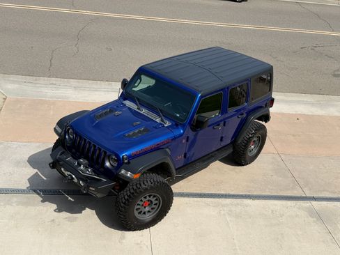 Used 2018 Jeep Wrangler Unlimited Rubicon image 1