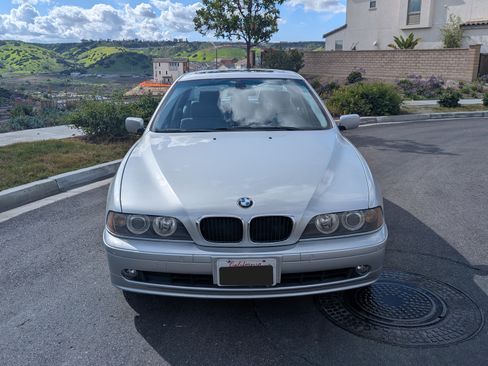 Used 2003 BMW 530i Sedan image 2