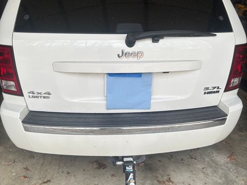 Used 2006 Jeep Grand Cherokee Limited image 6