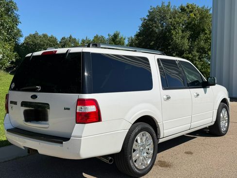 Used 2014 Ford Expedition EL Limited w/ Equipment Group 301A AWD/4WD image 4