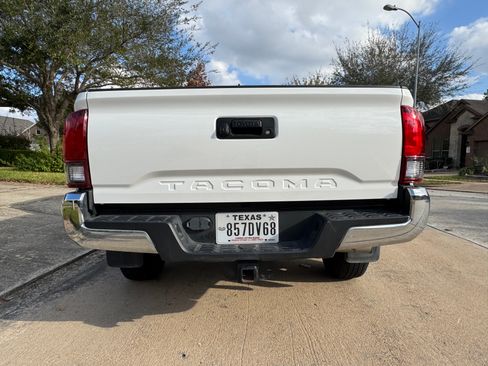 Used 2023 Toyota Tacoma SR5 image 12