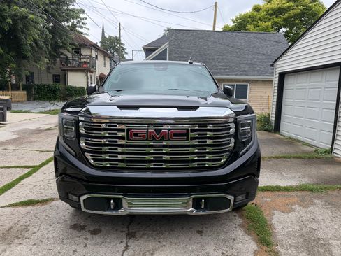 Used 2022 GMC Sierra 1500 Denali AWD/4WD image 4