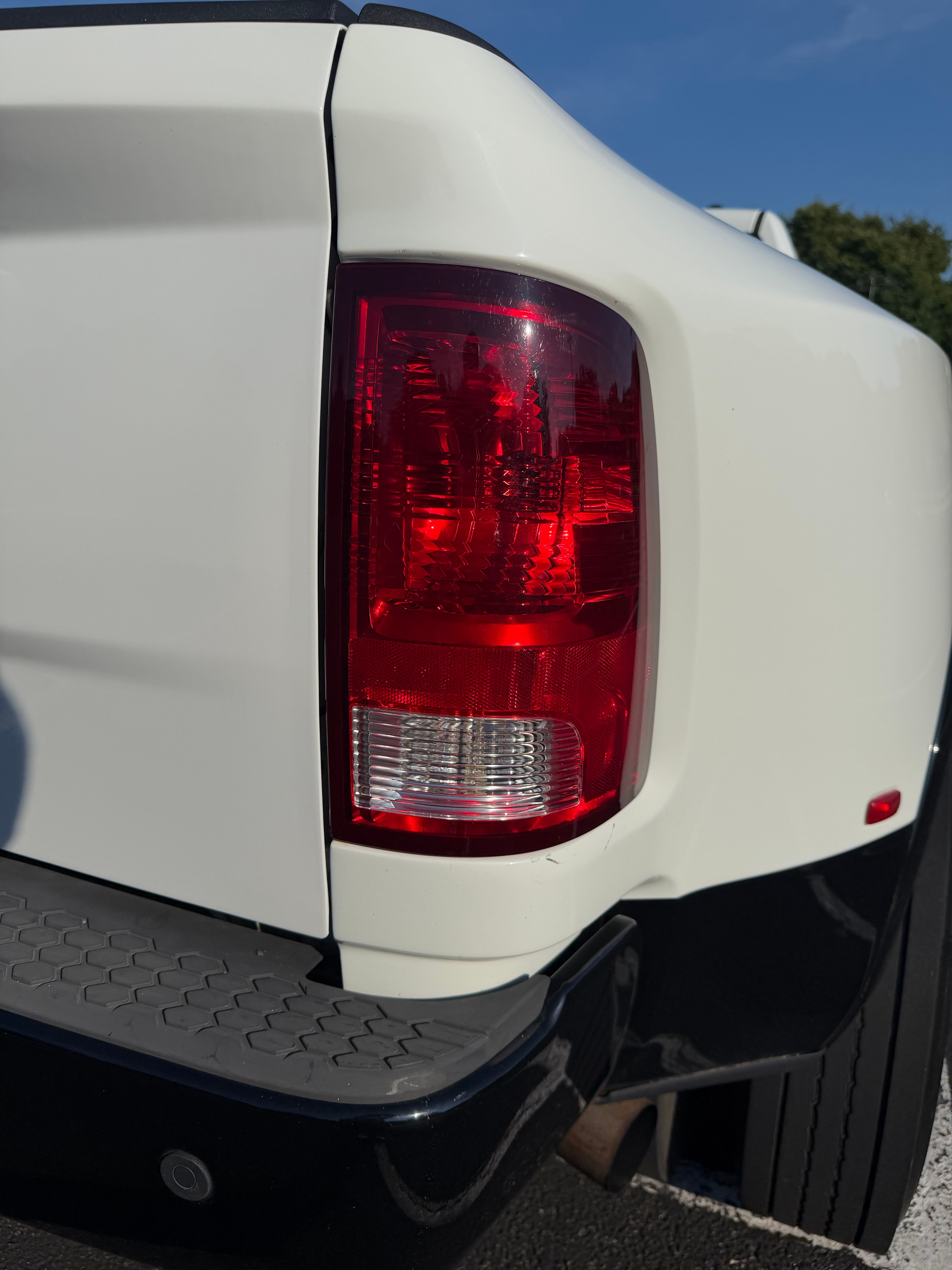 Used 2011 RAM 3500 Laramie w/ HD Snow Plow Prep Group AWD/4WD image 31