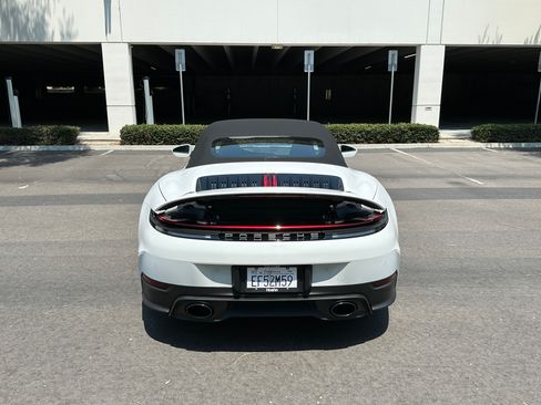 Used 2025 Porsche 911 Carrera image 10