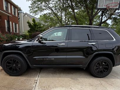 Used 2017 Jeep Grand Cherokee Limited w/ Luxury Group II
