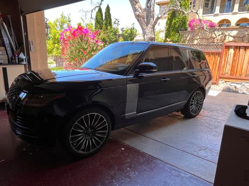 Used 2021 Land Rover Range Rover Westminster Edition image 4