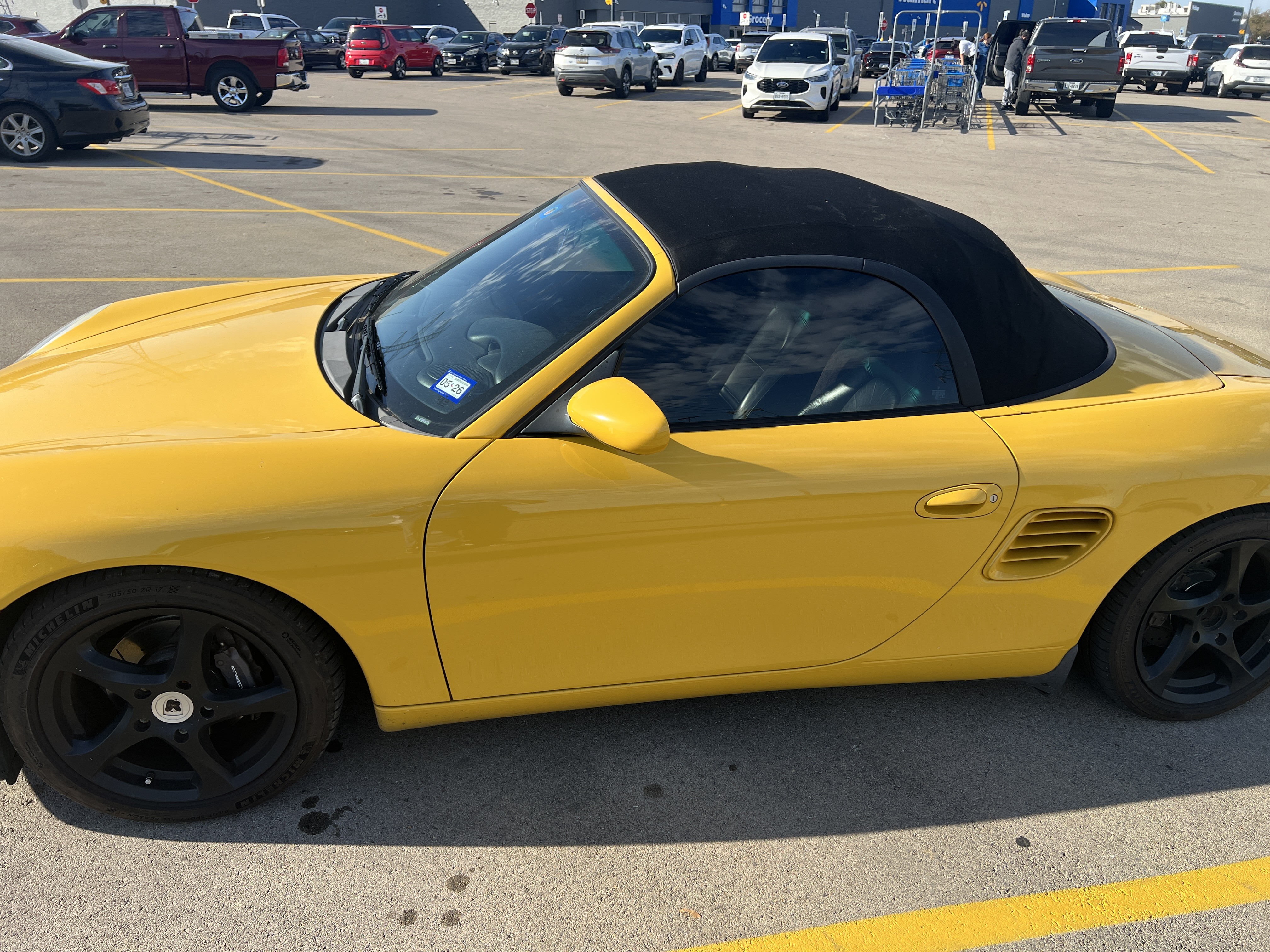 Used 2004 Porsche Boxster RWD image 15
