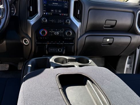 Used 2020 Chevrolet Silverado 1500 LT w/ All-Star Edition image 12