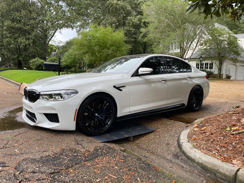 Used 2018 BMW M5 w/ Executive Package image 5