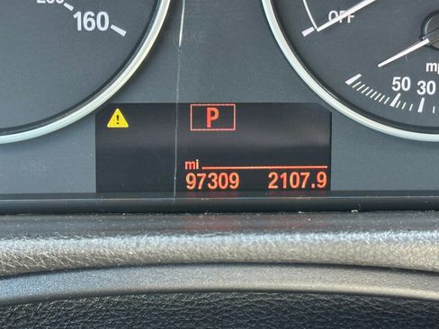 Used 2015 BMW 328i xDrive Sedan image 2