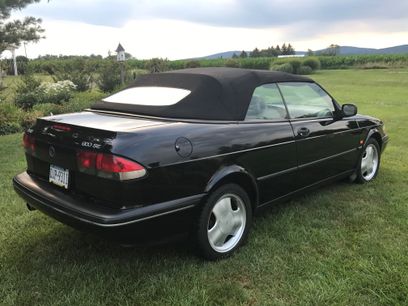 Used 1995 Saab 900 SE