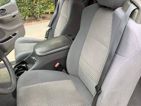 Used 2004 Ford F150 XLT RWD image 19