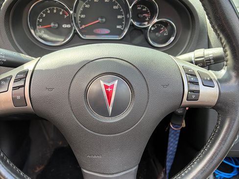 Used 2007 Pontiac G6 GT FWD image 11