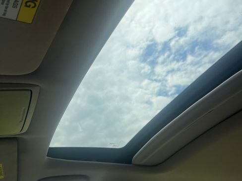 Used 2012 Honda Accord EX-L image 12