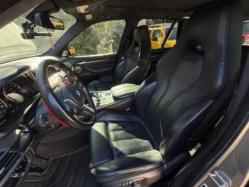 Used 2017 BMW X5 M image 13