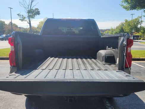 Used 2021 Chevrolet Silverado 1500 Custom image 18