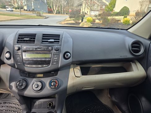 Used 2008 Toyota RAV4 2WD image 21