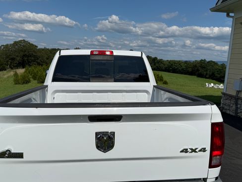 Used 2010 Dodge Ram 2500 Truck SLT w/ Big Horn Regional Pkg image 4