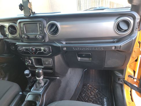 Used 2021 Jeep Wrangler Unlimited Sport image 21