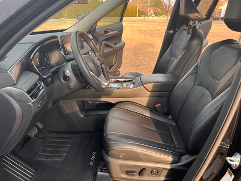 Used 2024 INFINITI QX60 Luxe w/ Cargo Package image 13