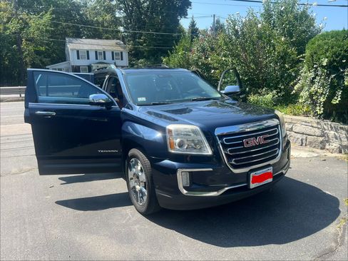 Used 2016 GMC Terrain SLT w/ Open Road Package AWD/4WD image 4