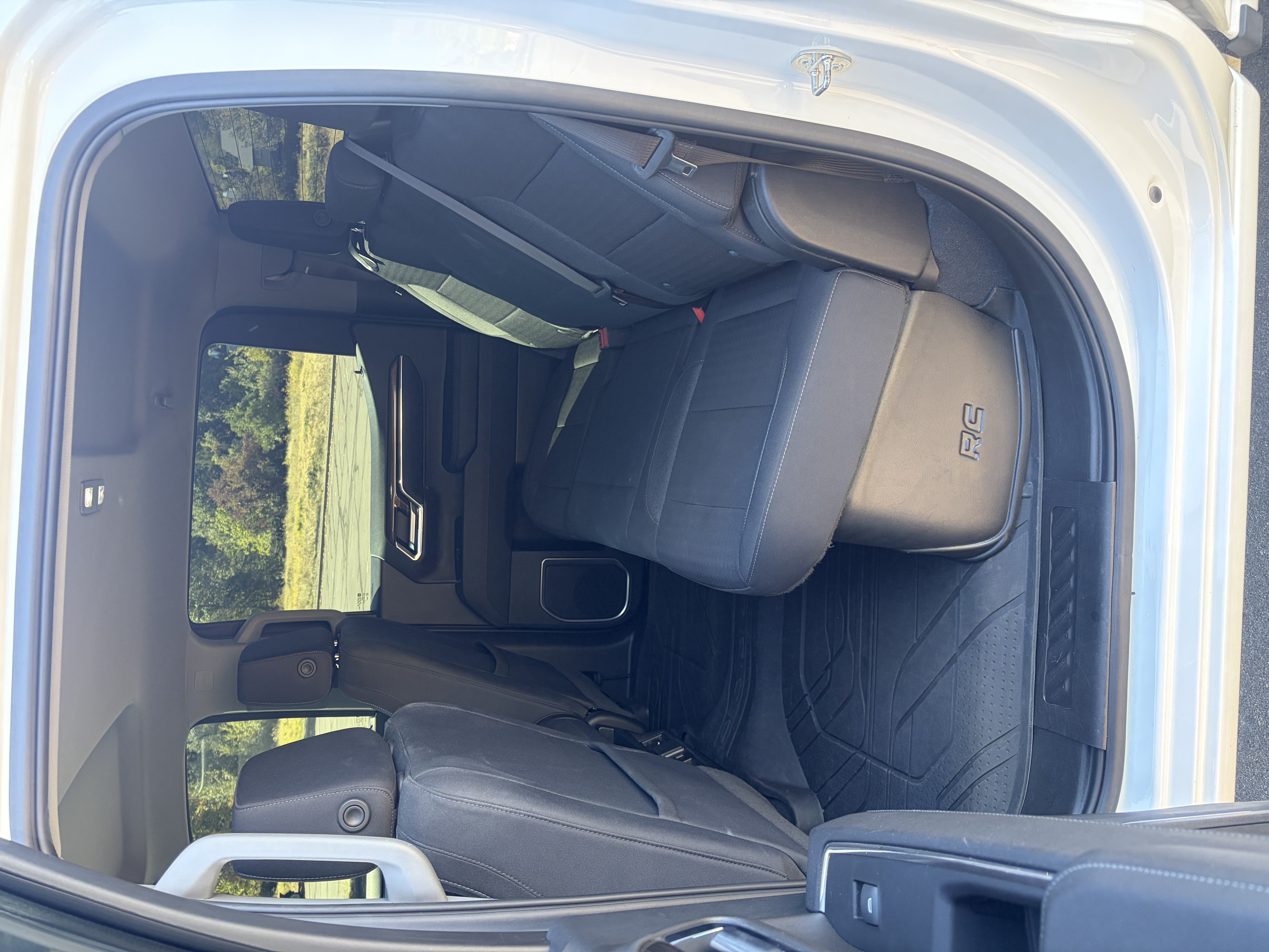 Used 2023 Chevrolet Silverado 1500 LT w/ Protection Package AWD/4WD image 19