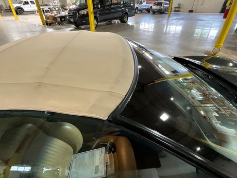 Used 2000 Chevrolet Corvette Convertible w/ Memory Pkg image 20