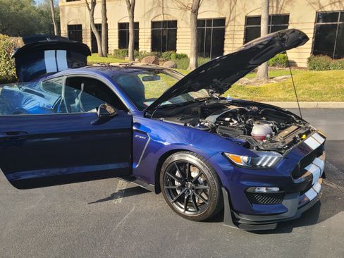 Used 2018 Ford Mustang Shelby GT350 w/ Electronics Package image 26