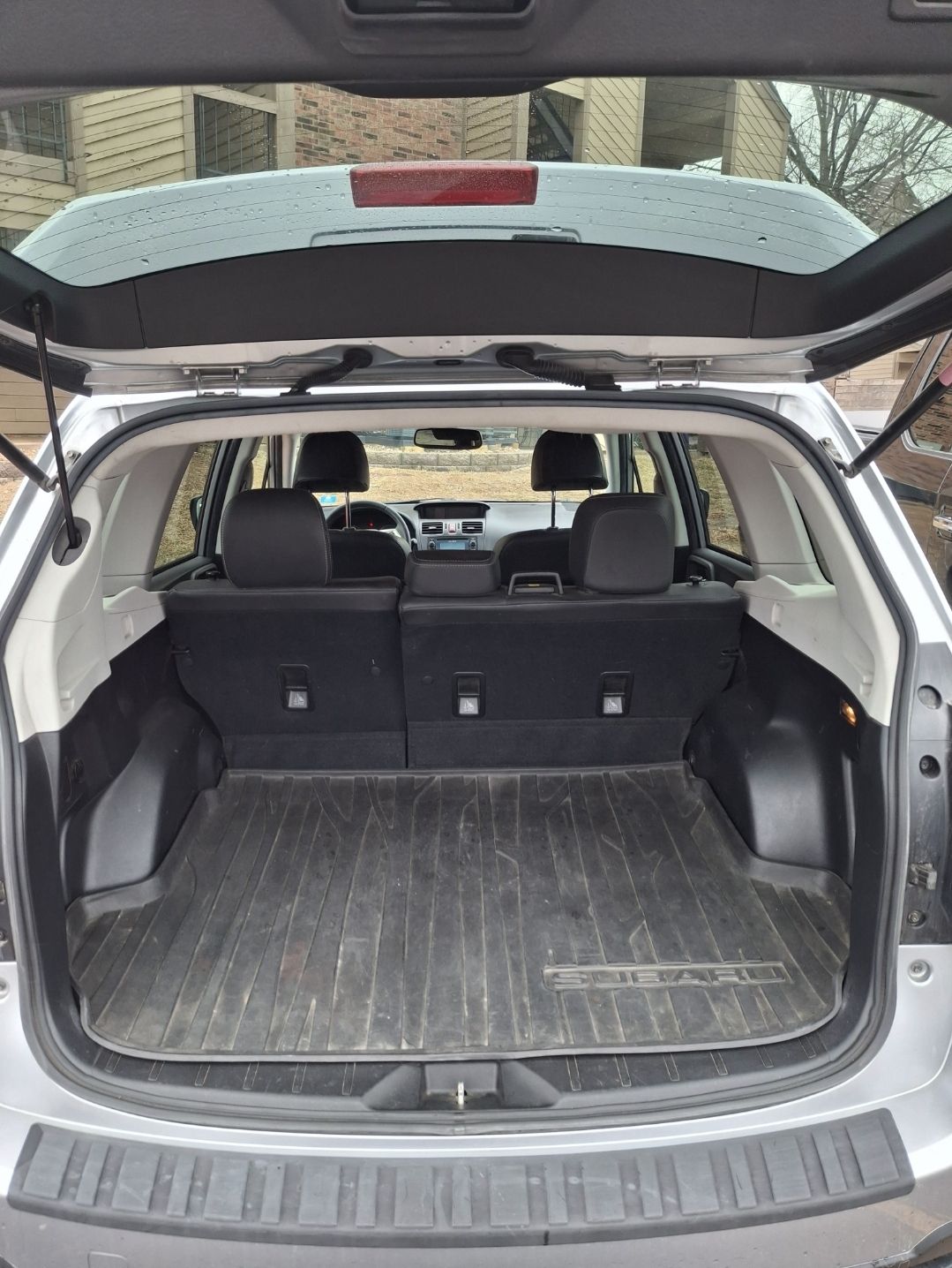 Used 2015 Subaru Forester 2.5i Limited AWD/4WD image 6