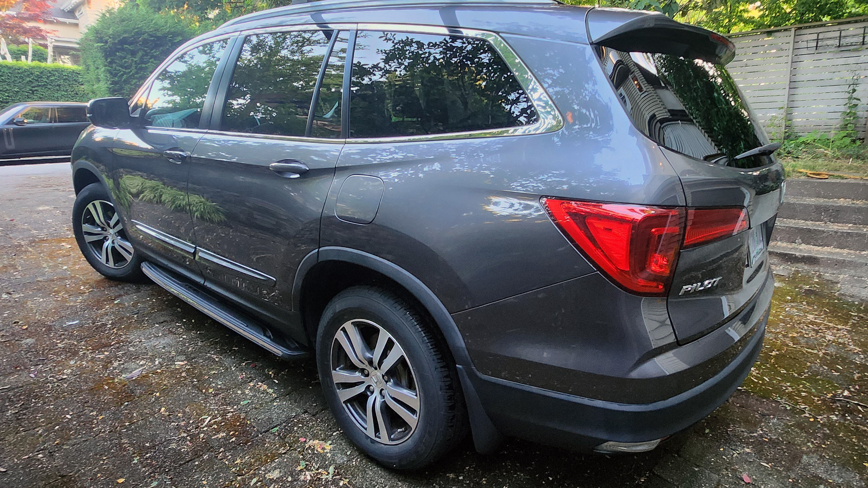 Used 2017 Honda Pilot EX-L image 9