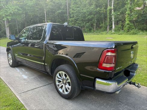 Used 2022 RAM 1500 Limited AWD/4WD image 9