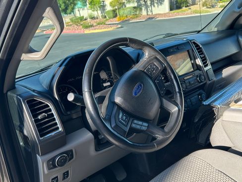 Used 2017 Ford F150 XLT w/ Equipment Group 301A Mid RWD image 8