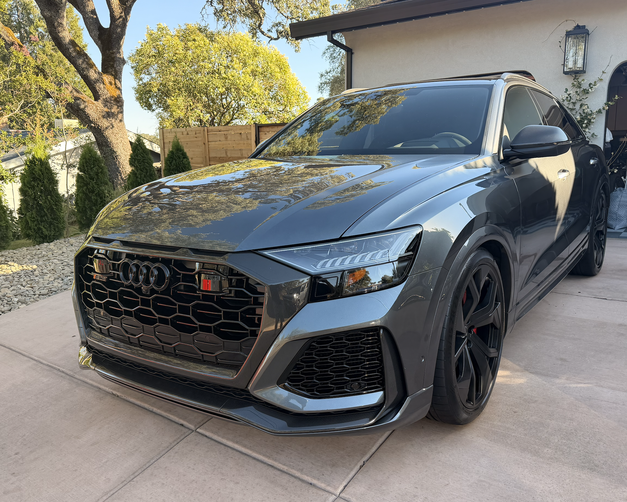Used 2022 Audi RS Q8 AWD/4WD image 1