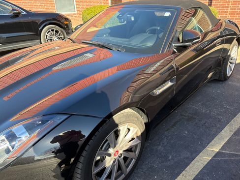 Used 2016 Jaguar F-TYPE Convertible image 6