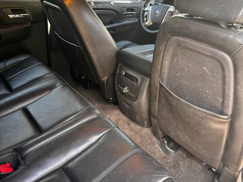 Used 2008 GMC Sierra 1500 Denali w/ Sun And Navigation Package AWD/4WD image 13